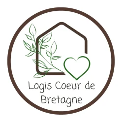 logo logis cœur de bretagne blanc
